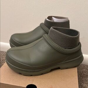 UGG Tasman X